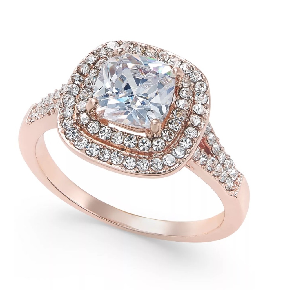Beautiful rose gold halo statement ring size 7
